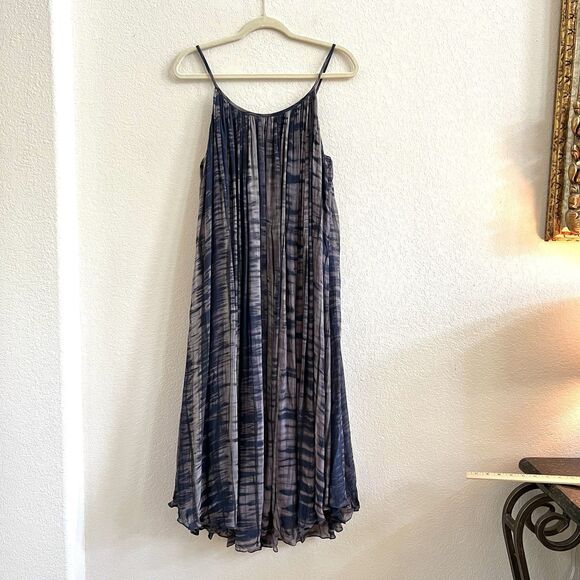 Nicholas K Tie Dye Grunge Fairy Oversized Sleeveless Layered Gauze Dress - Picture 2 of 8